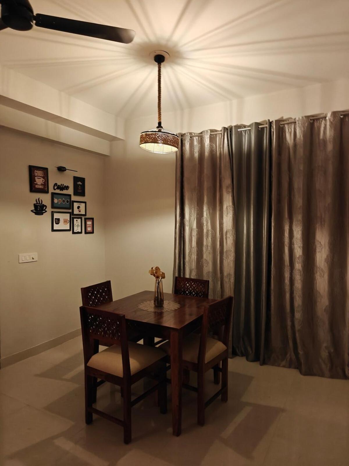 Signature 2Bhk Staycation Greater Noida Bagian luar foto