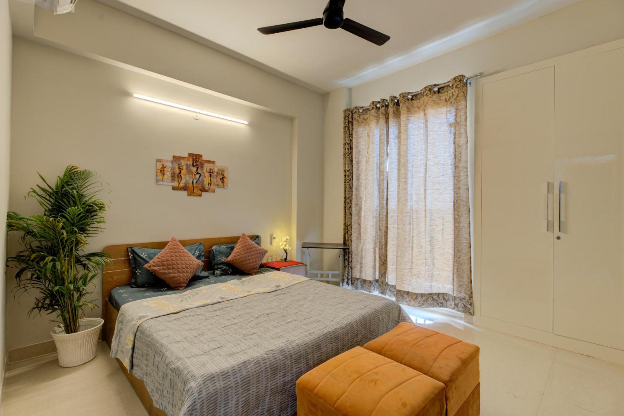 Signature 2Bhk Staycation Greater Noida Bagian luar foto