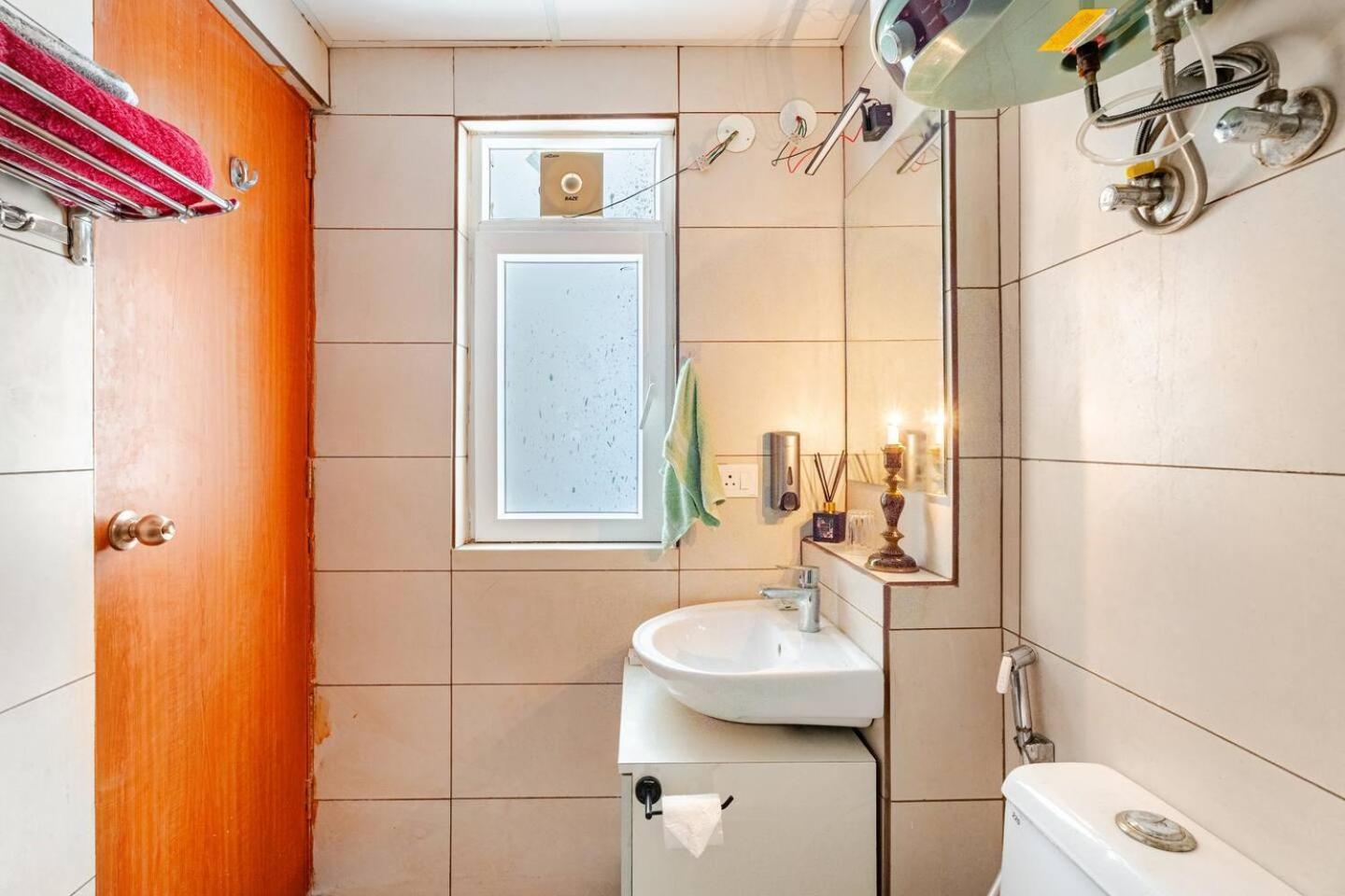 Signature 2Bhk Staycation Greater Noida Bagian luar foto