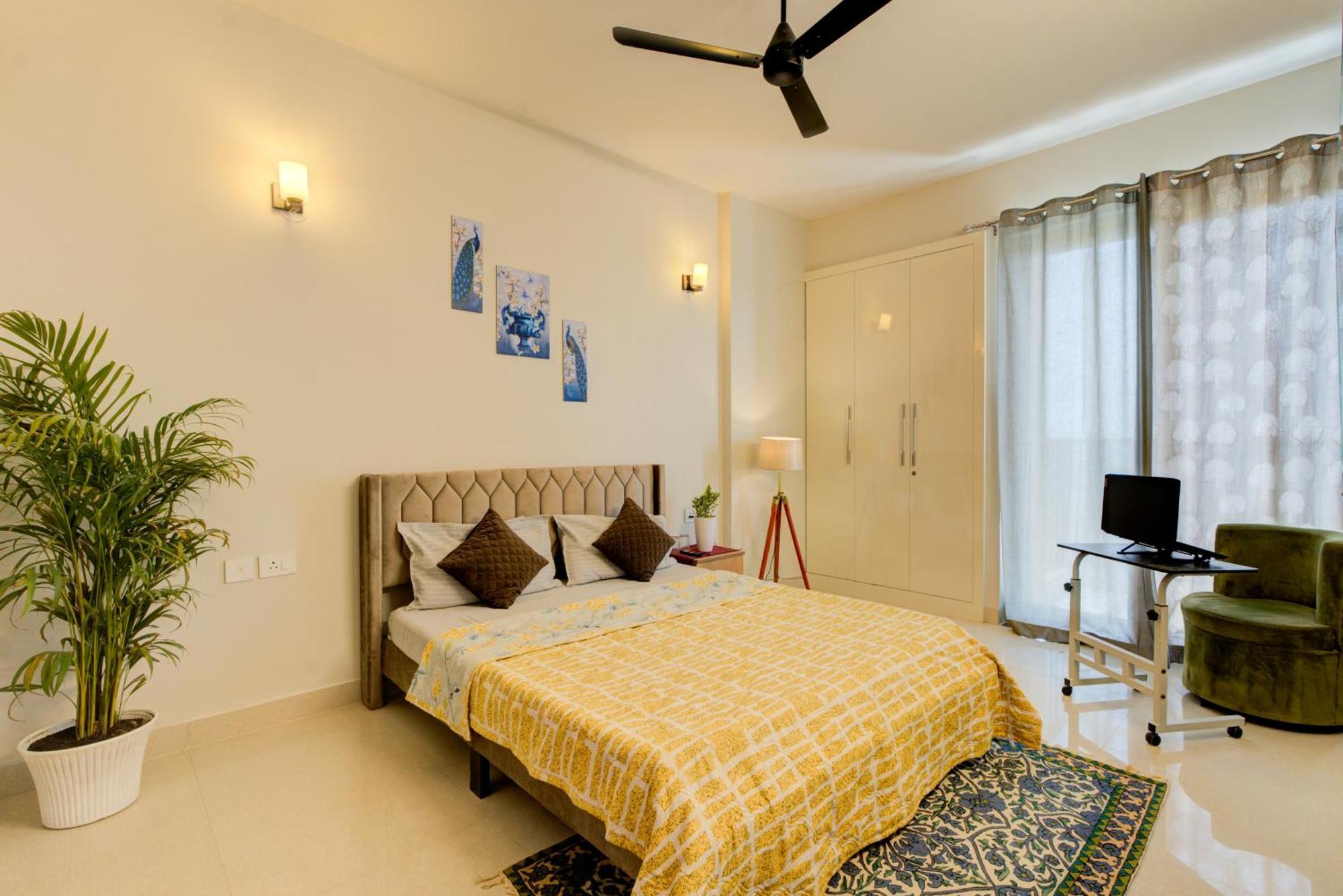 Signature 2Bhk Staycation Greater Noida Bagian luar foto